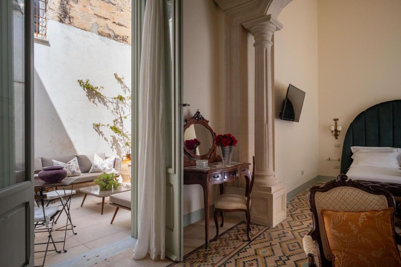 Bed and Breakfast Palazzo Guido Лечче Екстер'єр фото