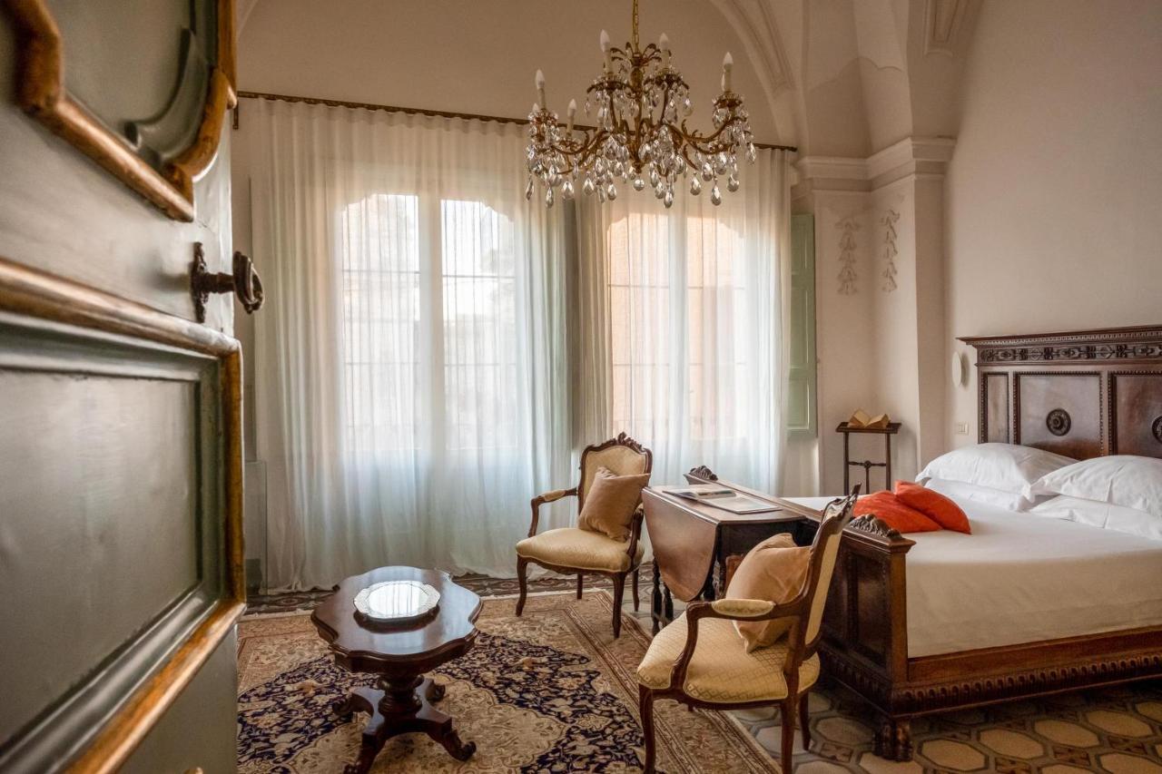 Bed and Breakfast Palazzo Guido Лечче Екстер'єр фото