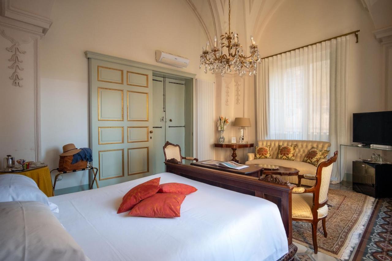 Bed and Breakfast Palazzo Guido Лечче Екстер'єр фото