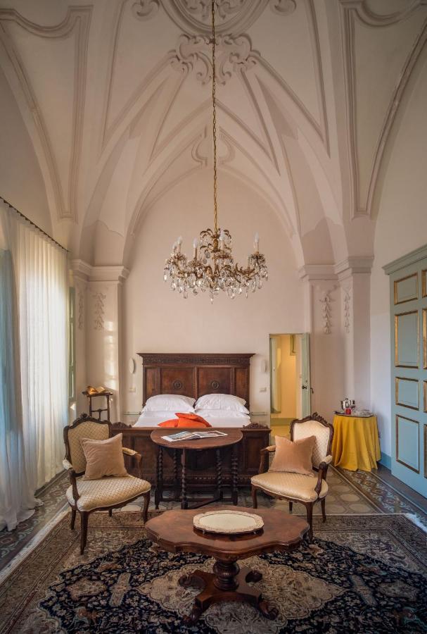 Bed and Breakfast Palazzo Guido Лечче Екстер'єр фото