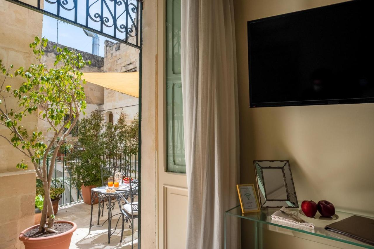 Bed and Breakfast Palazzo Guido Лечче Екстер'єр фото